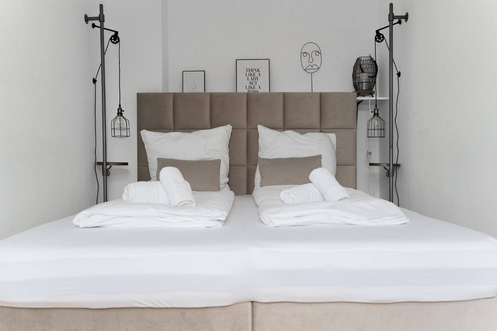 Junik - Deine Cityapartments In *